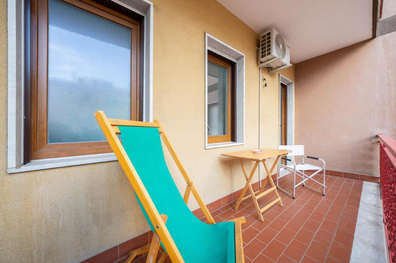 Panorama Host - Casa Anny Maiori Exterior foto